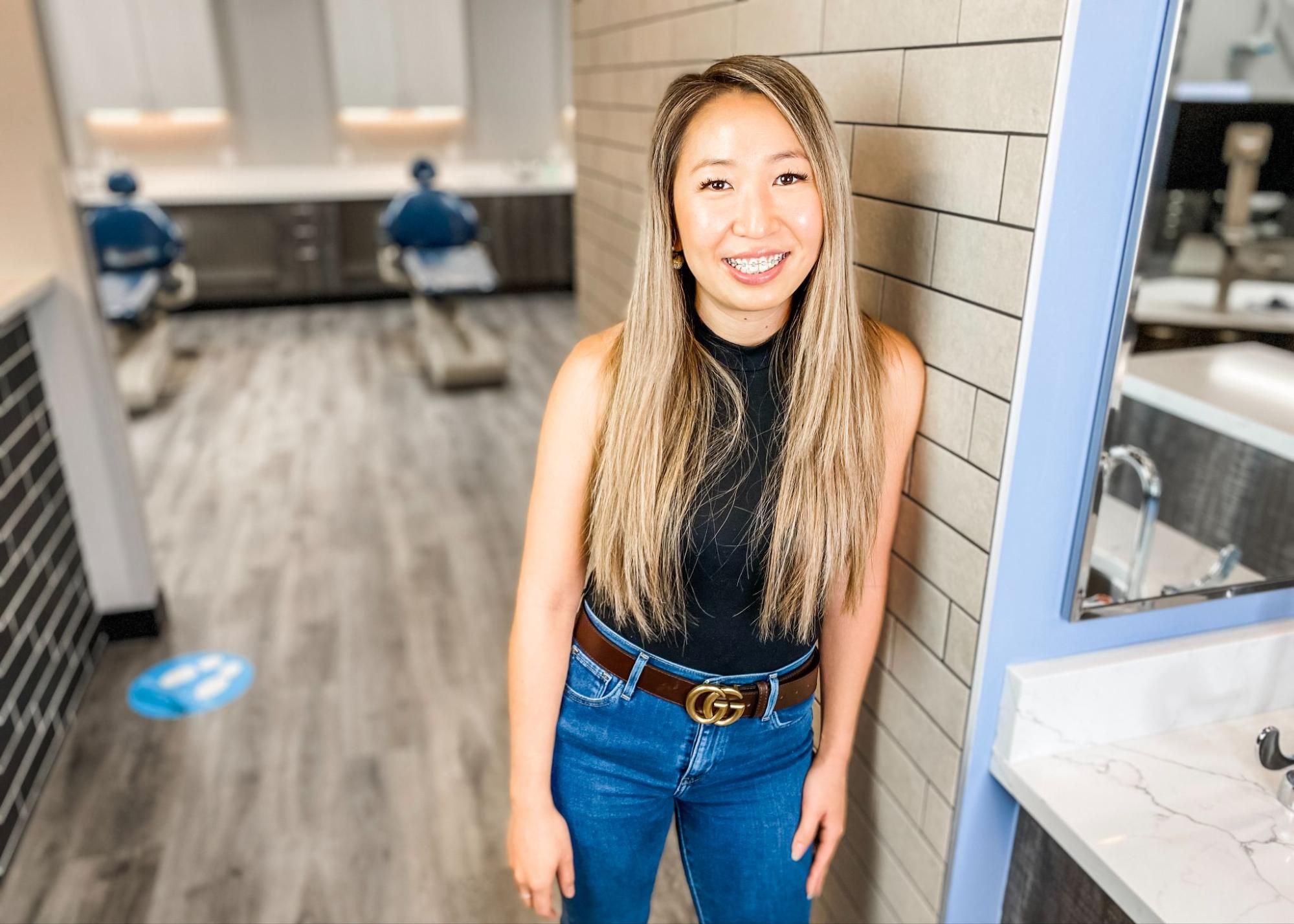 How to Travel with Braces or Invisalign